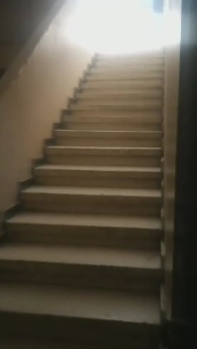 للبيع شقة بقدسيا