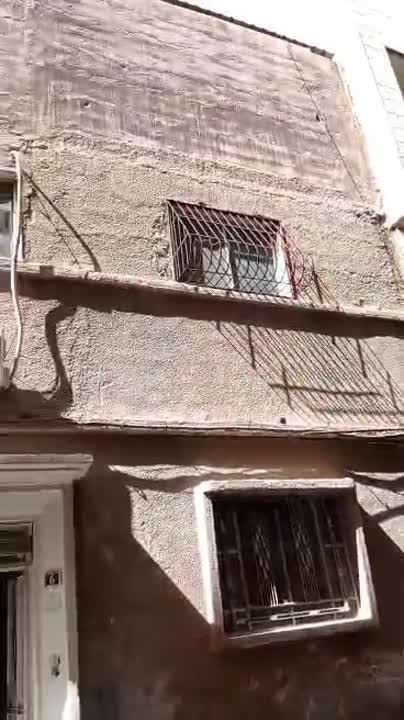 للبيع بيت عربي طابقين مع سطح بزاهرة دمشق
