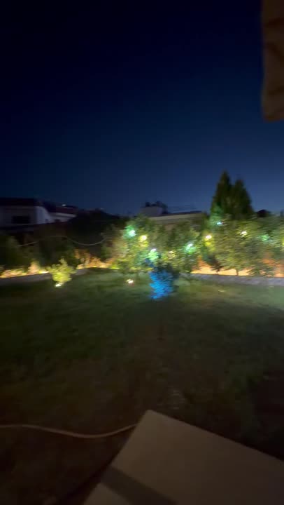 إيجار فيلا 250 م² في الاوراس ب حمص ، 4 غرف، مفروشة، 4 حمامات