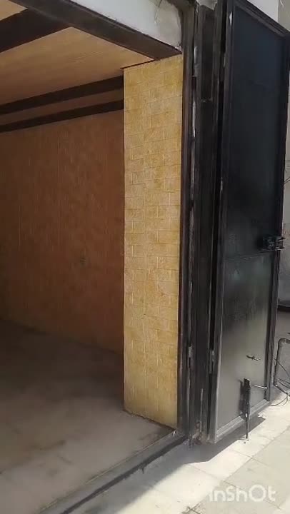 للبيع محل في طرطوس حي الفقاسة جنوب صيدلية فدوى رسلان 