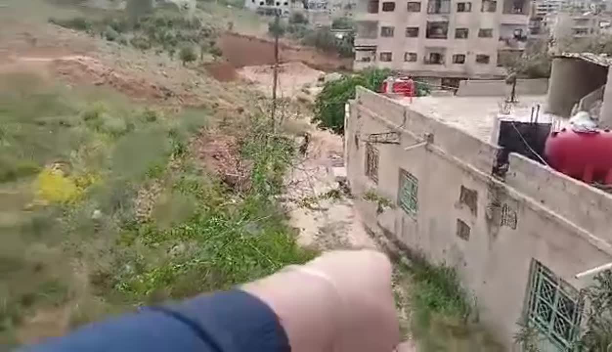 بيت عربي كبير للبيع في عين منين بريف دمشق بمساحة 657م²