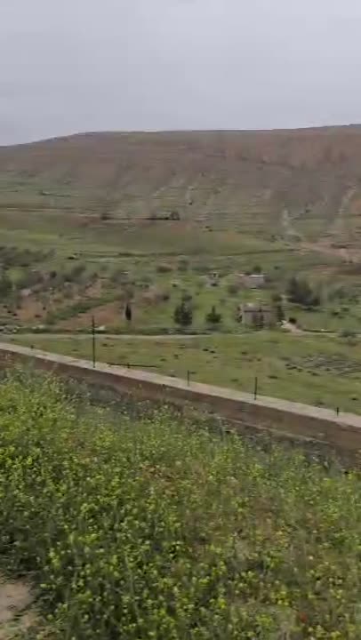 أرض ومزرعة للبيع في وادي بسيمة، ريف دمشق - 1300م² بسعر مغري