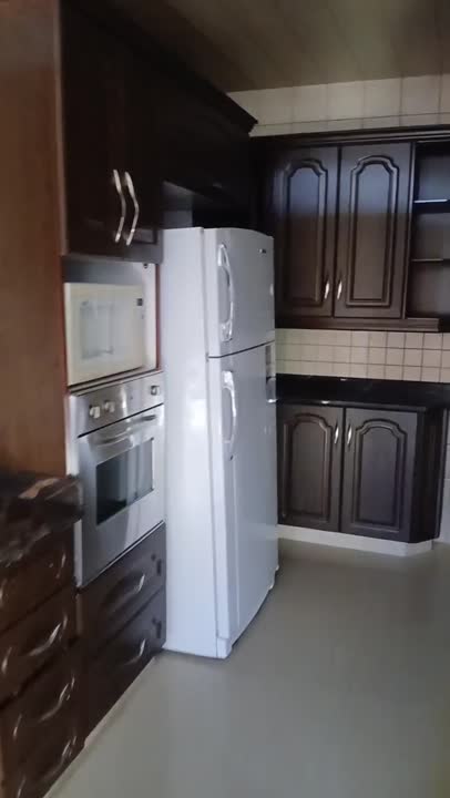 شقة للإيجار في ضاحية دمر - 3 غرف نوم بـ10800$ سنوياً