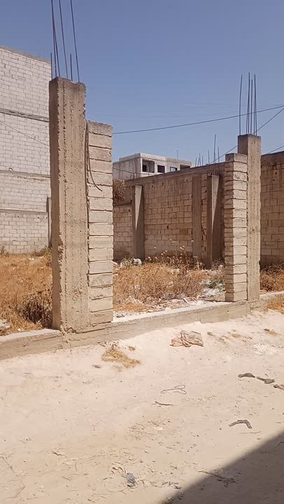 للبيع ارض 320 متر بضاحية المهاجرين شارع 8