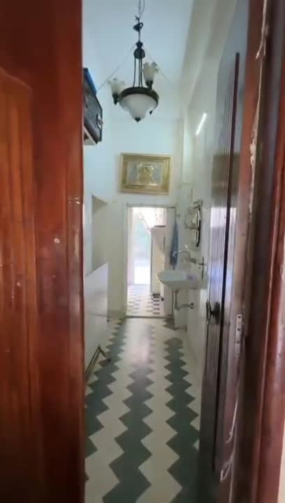 شقة مميزة بجانب الحمزة والعباس 