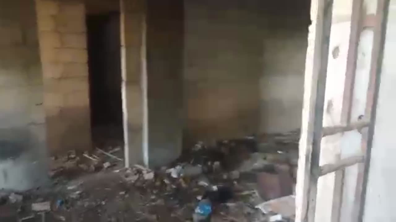 شاليه عضم أرضية غرفتين وصالة في طرطوس بسعر 8 آلاف دولار