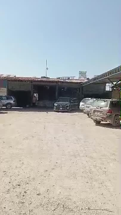 محل وورشة للبيع في دانا إدلب بمساحة 11000 م²