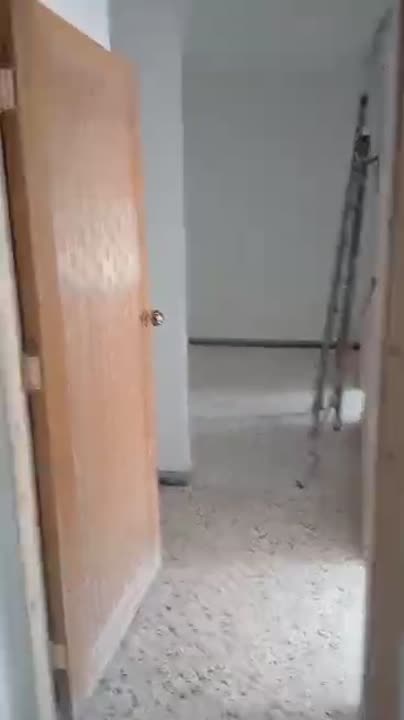 🏠 شقة سكنية مميزة للبيع في حمص - حي النازحين 🏠الموقع: حي النازحين،
