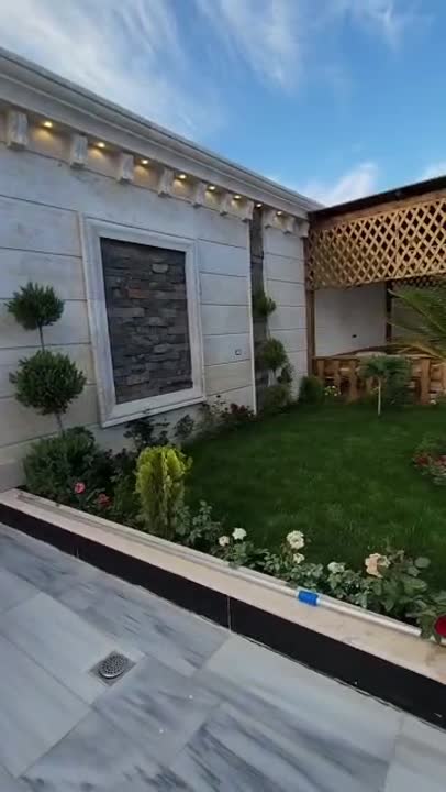 فيلا للبيع عطريق المطار 850م² مسبح وحديقة بسعر 225 ألف دولار