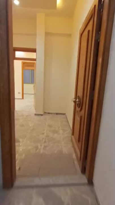 شقة للإيجار 3 غرف سوبر ديلوكس بسعر 350$