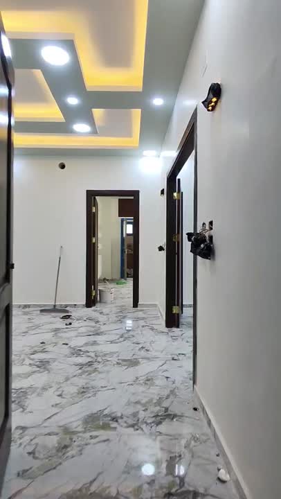 للبيع حمص الشراكس  شقة طابق ثالث فني  ٢١٥ متر 
إكساء ديلوكس جديد