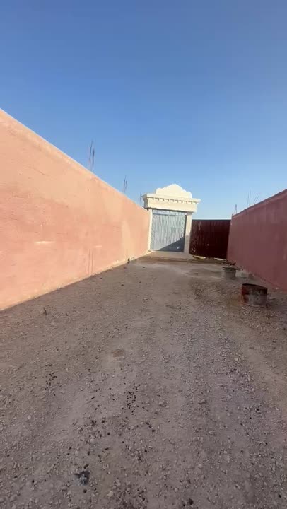 مزرعة عالعضم للبيع بريف دمشق منطقة زبدين ضمن مجمع مزارع مغلق