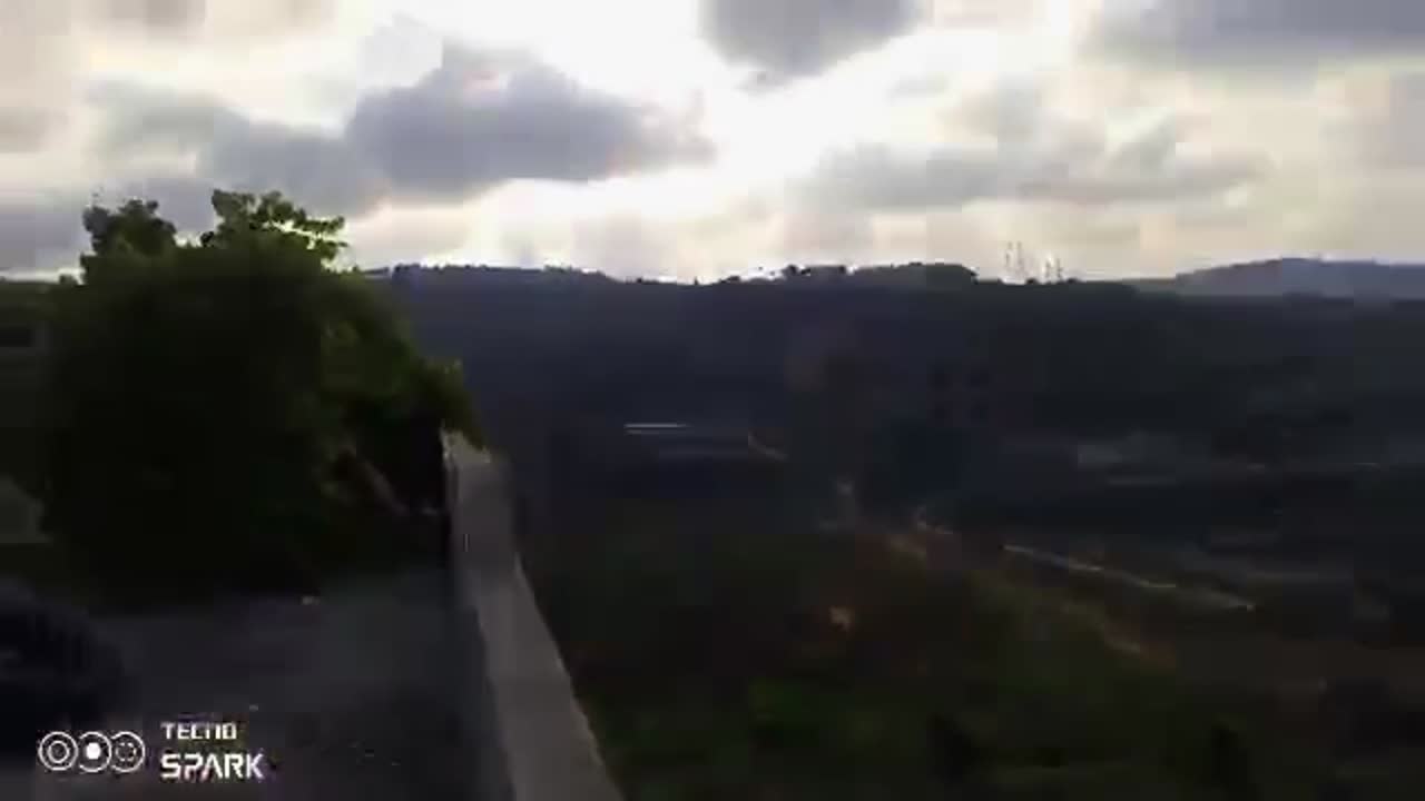 ارض سياحية قرب سد الابرش تصلح مشروع سياحي 