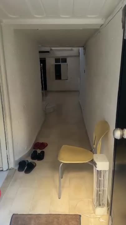 منزل عربي افرنجي في عين كرش بجانب فندق الماجد ،، يصلح سكني او تجاري