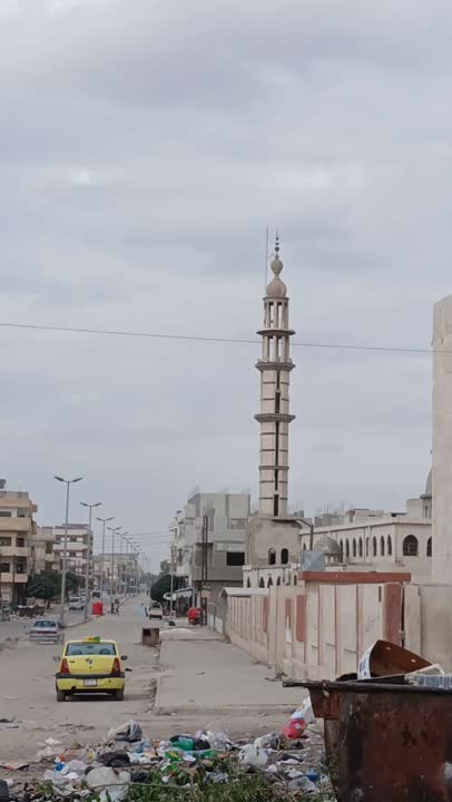 أرض تجارية للبيع في كرم الزيتون - 220 م² بسعر مغري
