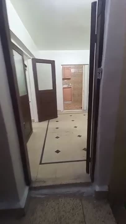 للايجار السنوي في شارع خالد بن الوليد