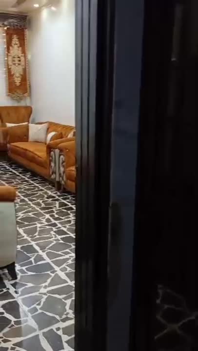 للبيع شقة سكنية في حلب الانصاري الشرقي بين فرن الحجة وبين حامع العباس