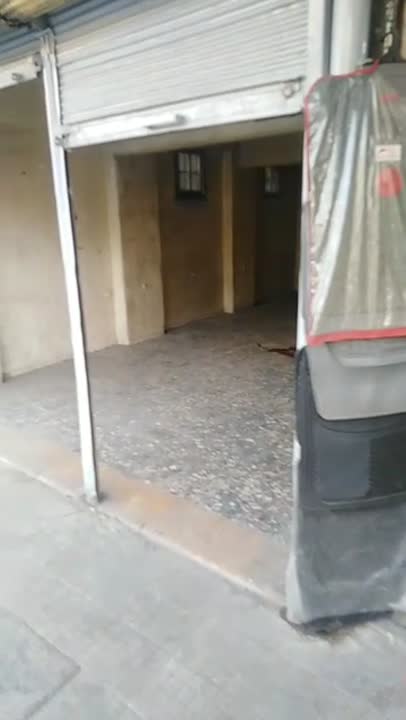 محل للبيع بحلب المشارقة مساحة ٦٥ متر وفيه حمام ومطبخ