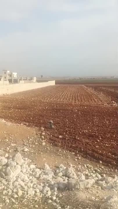 ارض للبيع في جبل سمعان، حلب - موقع متميز مقابل محطة الأهرامات