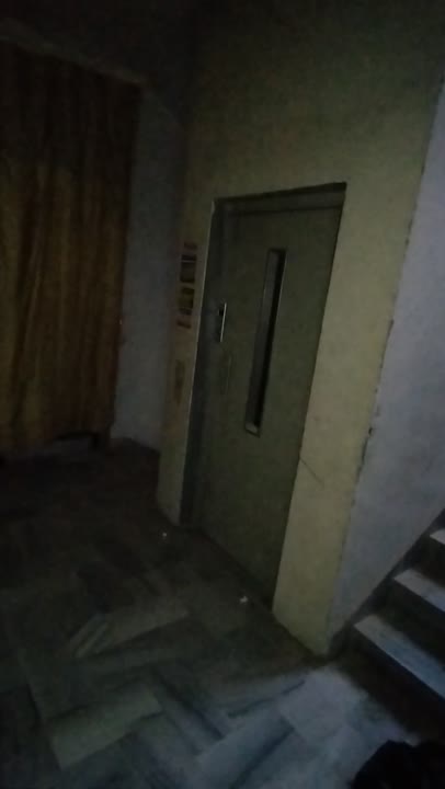 بيت على طريق المطار في بيت سحم 