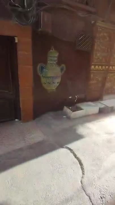 بيت عربي قديم اربع محلات 