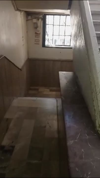 للبيع منزل يصلح سكن أو شركة أو عيادة