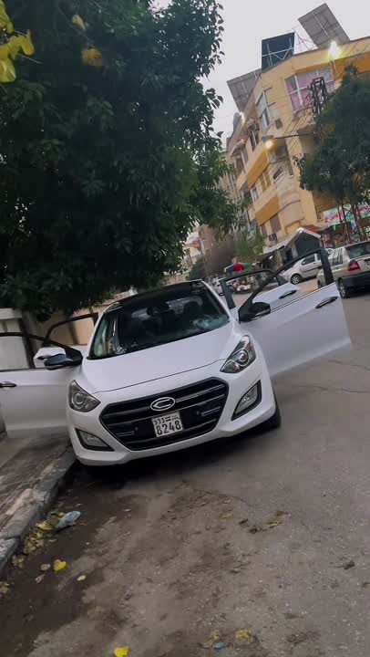 استأجر هيونداي آي 30 2014 في حمص بسعر 25$ فقط!