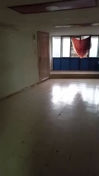 للبيع شقة مساحة ٧٠ م مقابل القلعة تقريبا