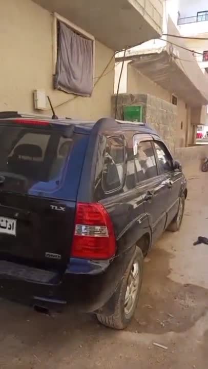 للبيع شقة بحارم شارع مقابل مشفى عدي  طابو اسهم اكساء جيد