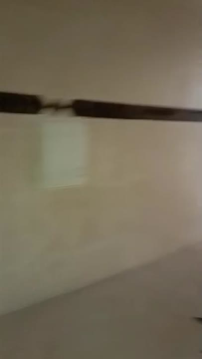 شقة للبيع طابق 8 اكساء سوبر ملكي يوجد مصعد طاقة بديلة 