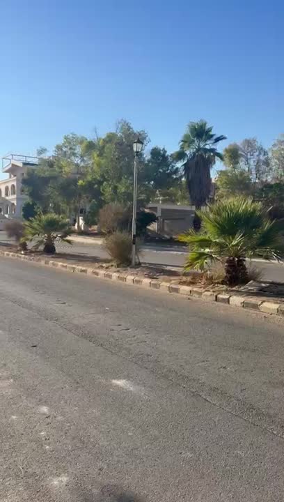 فلل للبيع في الديماس - 1500 م²، 6 حمامات، 3 طوابق