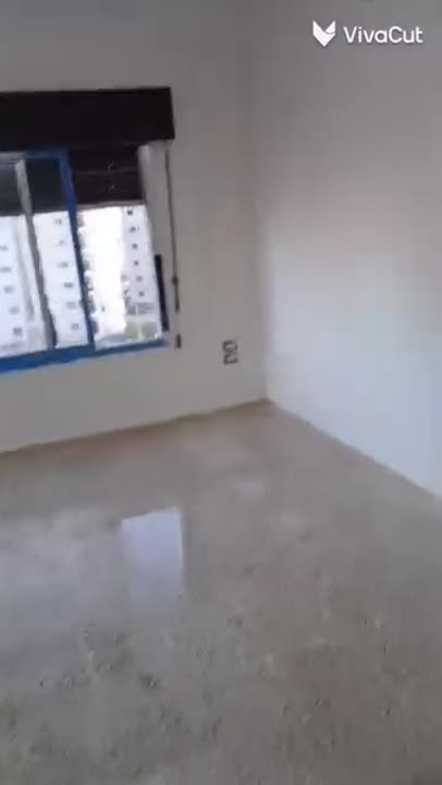 شقة للبيع في اللاذقية (سكن شباب ) جاهزة عالمفتاح
