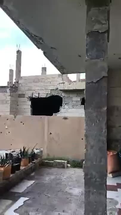 فيلا 2 دونم بدير الزور فرصة استثمار مطعم كافيه أو مشروع مرب