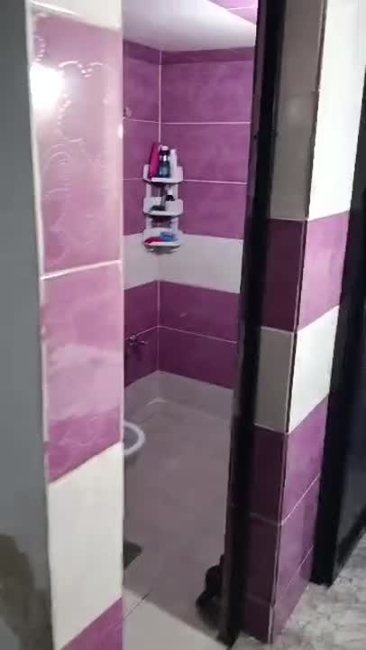 قبو للبيع