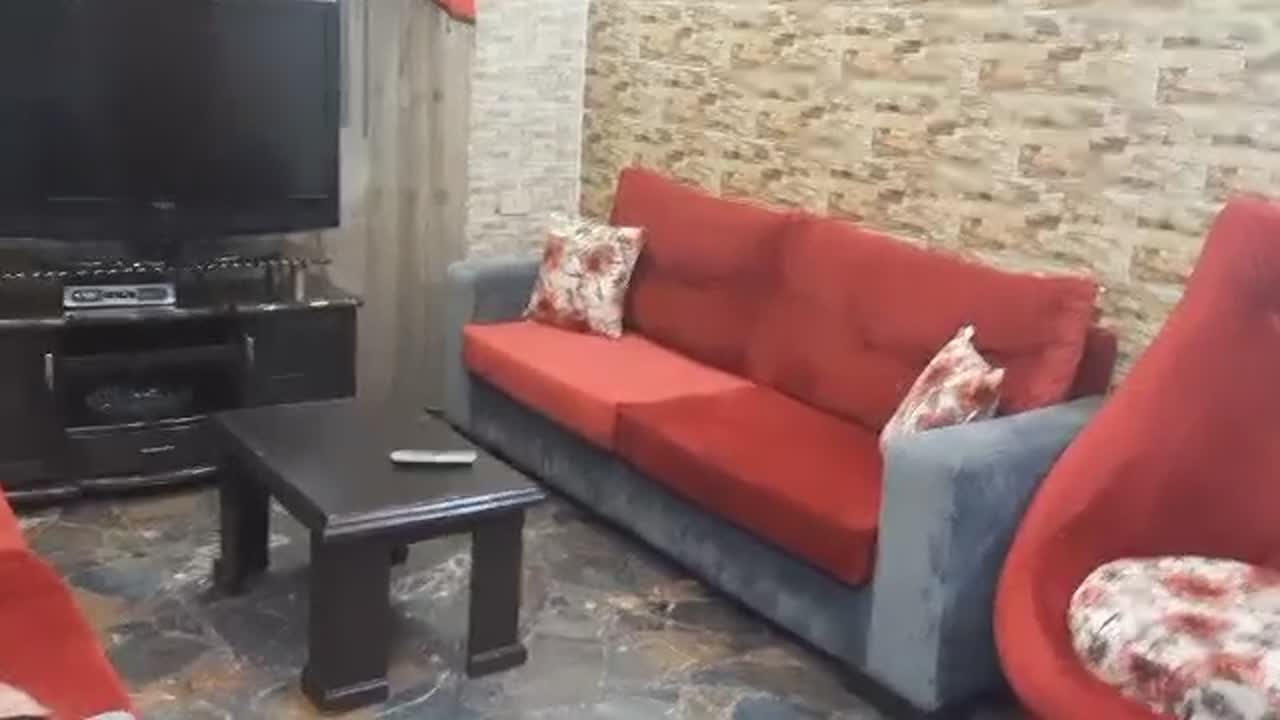 للايجار اليومي 3 غرف وصالون شارع بغداد 